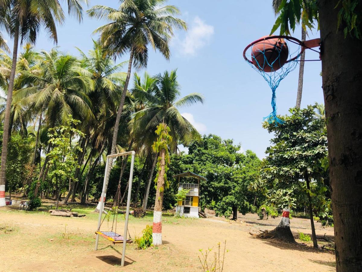 Zohra Baugh, A Green & Organic Farmhouse Stay With All Amenities Dahanu Buitenkant foto